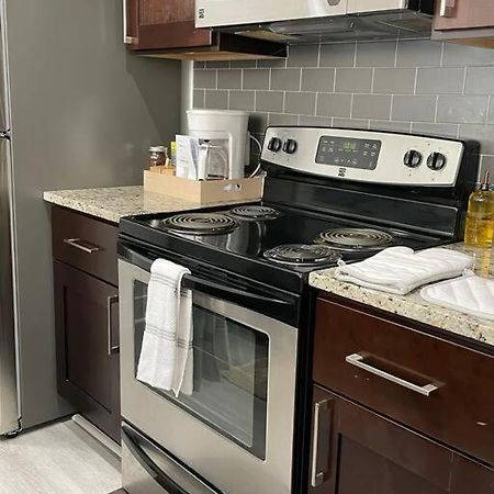 Cozy, High Rise, Large Studio Facing Downtown . Διαμέρισμα Βαλτιμόρη Εξωτερικό φωτογραφία